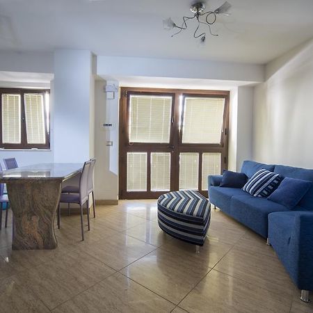 B&B Casa Cavour San Benedetto del Tronto Bagian luar foto