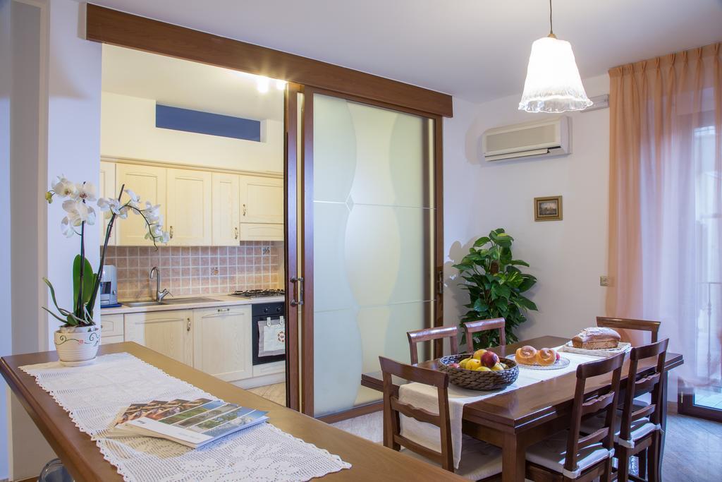 B&B Casa Cavour San Benedetto del Tronto Bagian luar foto