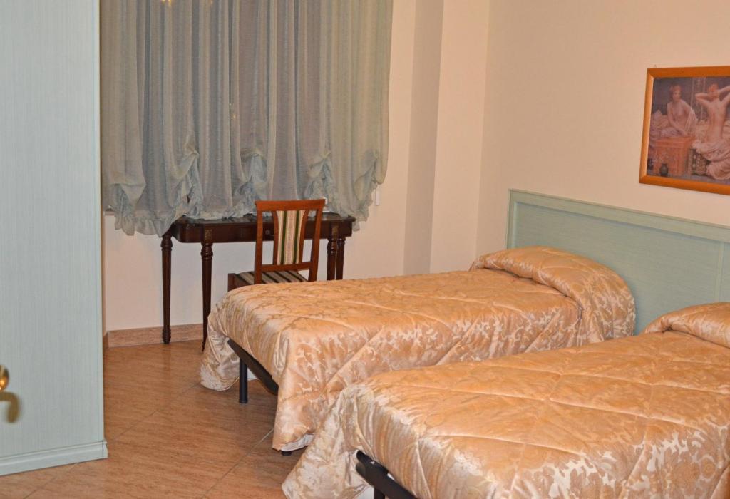 B&B Casa Cavour San Benedetto del Tronto Ruang foto